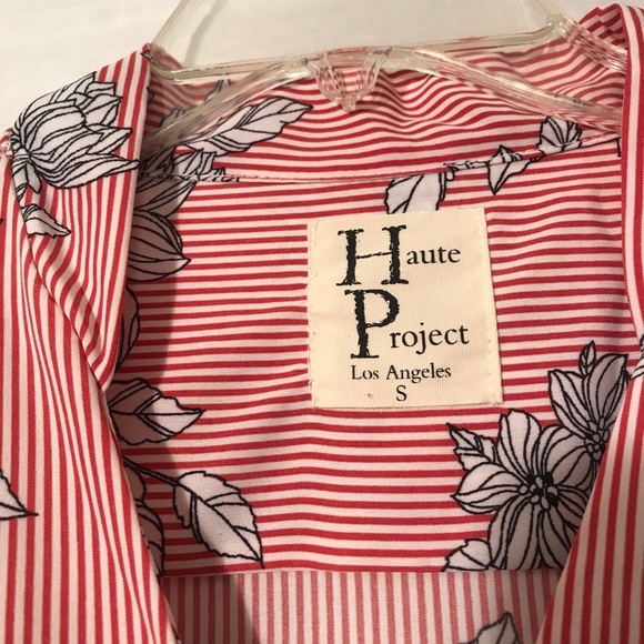 Haute Project LA button tie bell sleeve blouse - Picture 4 of 4